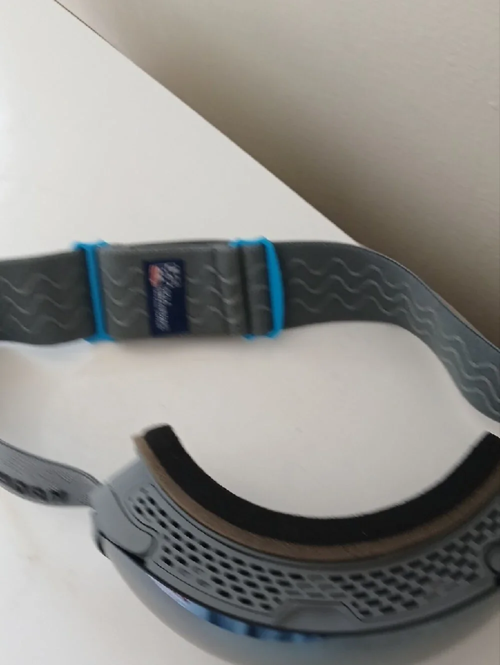 Men's Gray Mirrored Ski Goggles Face Mask